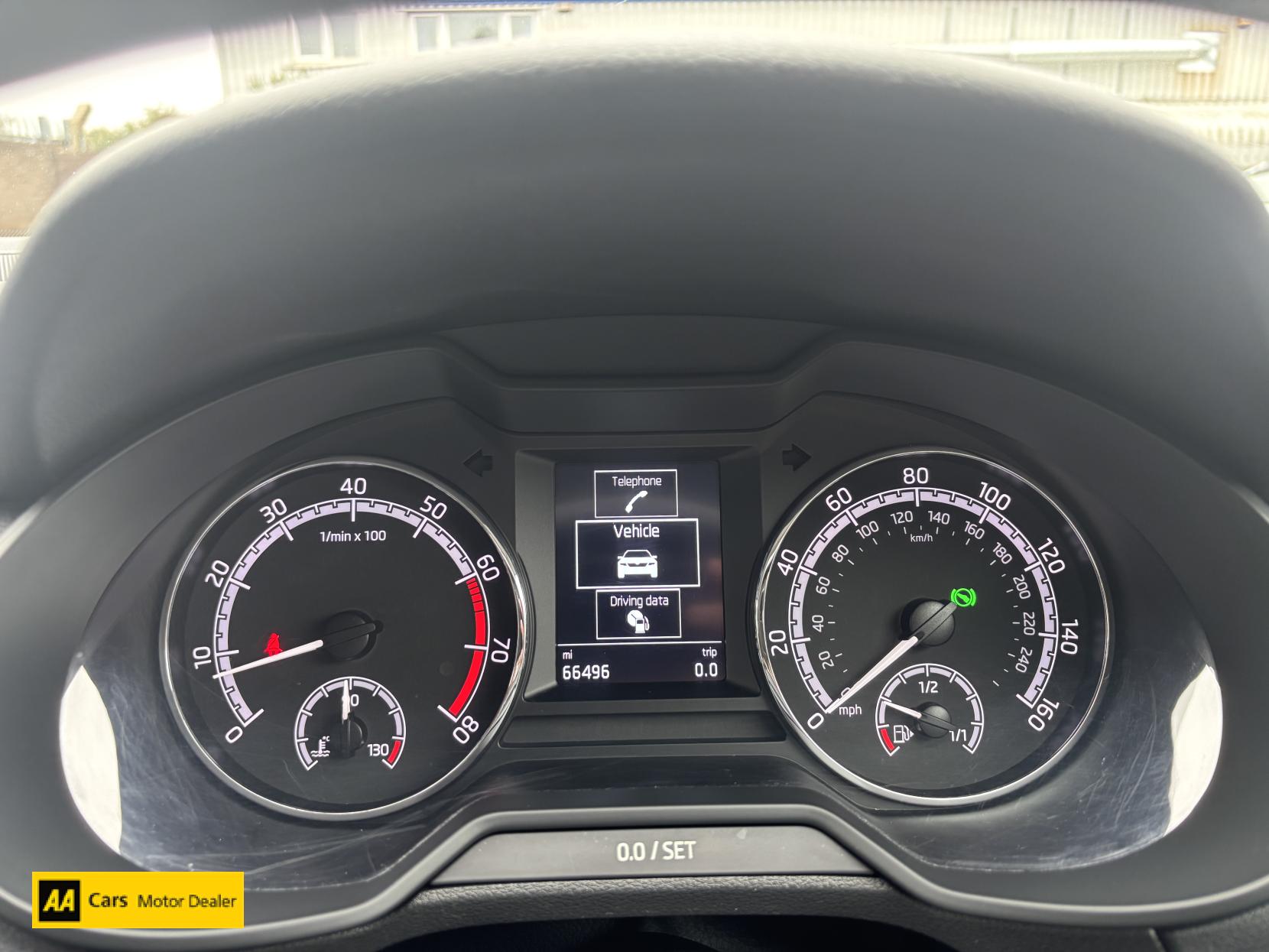 Skoda Octavia 1.5 TSI ACT SE Drive Hatchback 5dr Petrol DSG Euro 6 (s/s) (150 ps)