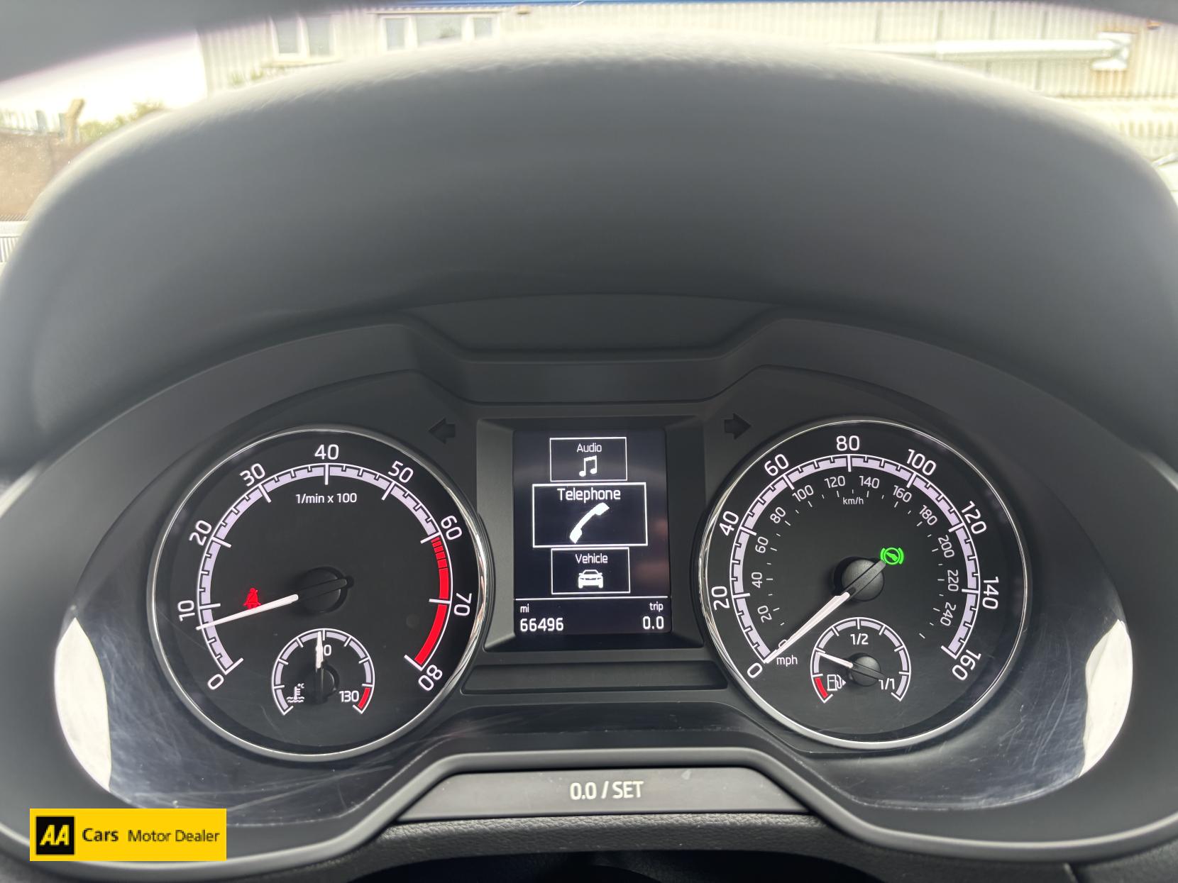 Skoda Octavia 1.5 TSI ACT SE Drive Hatchback 5dr Petrol DSG Euro 6 (s/s) (150 ps)