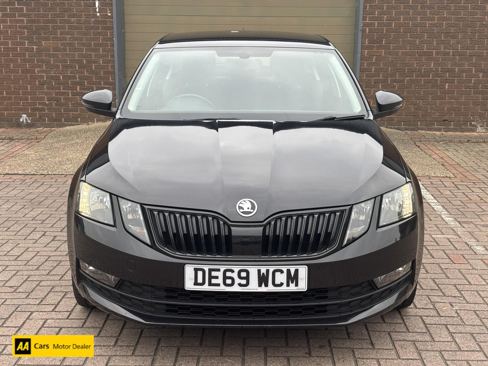 Skoda Octavia 1.5 TSI ACT SE Drive Hatchback 5dr Petrol DSG Euro 6 (s/s) (150 ps)