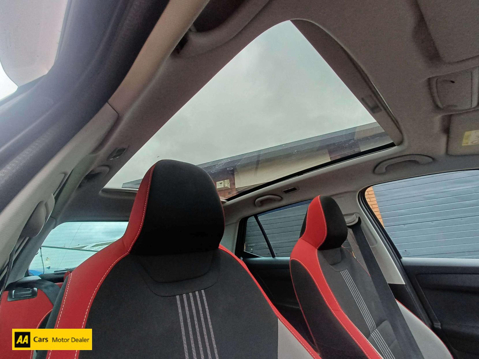 Skoda Fabia 1.0 TSI Monte Carlo Hatchback 5dr Petrol DSG Euro 6 (s/s) (110 ps)