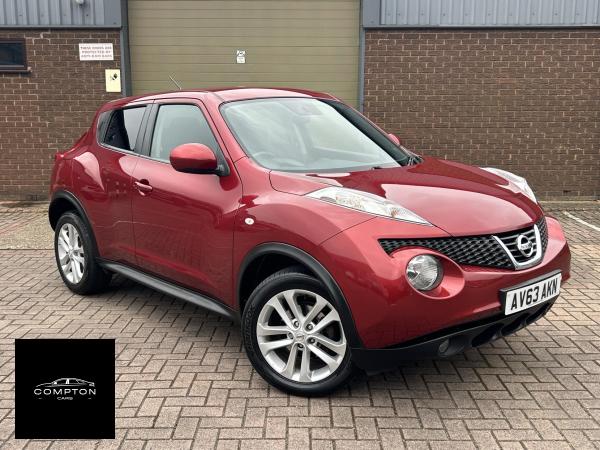 Nissan Juke 1.6 Acenta Premium SUV 5dr Petrol CVT Euro 5 (117 ps)