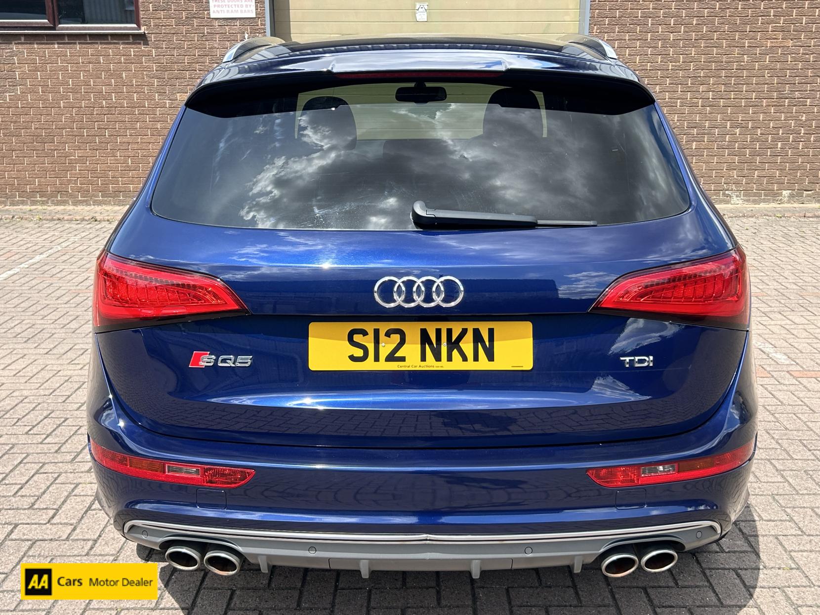 Audi SQ5 3.0 BiTDI V6 SUV 5dr Diesel Tiptronic quattro Euro 5 (s/s) (313 ps)
