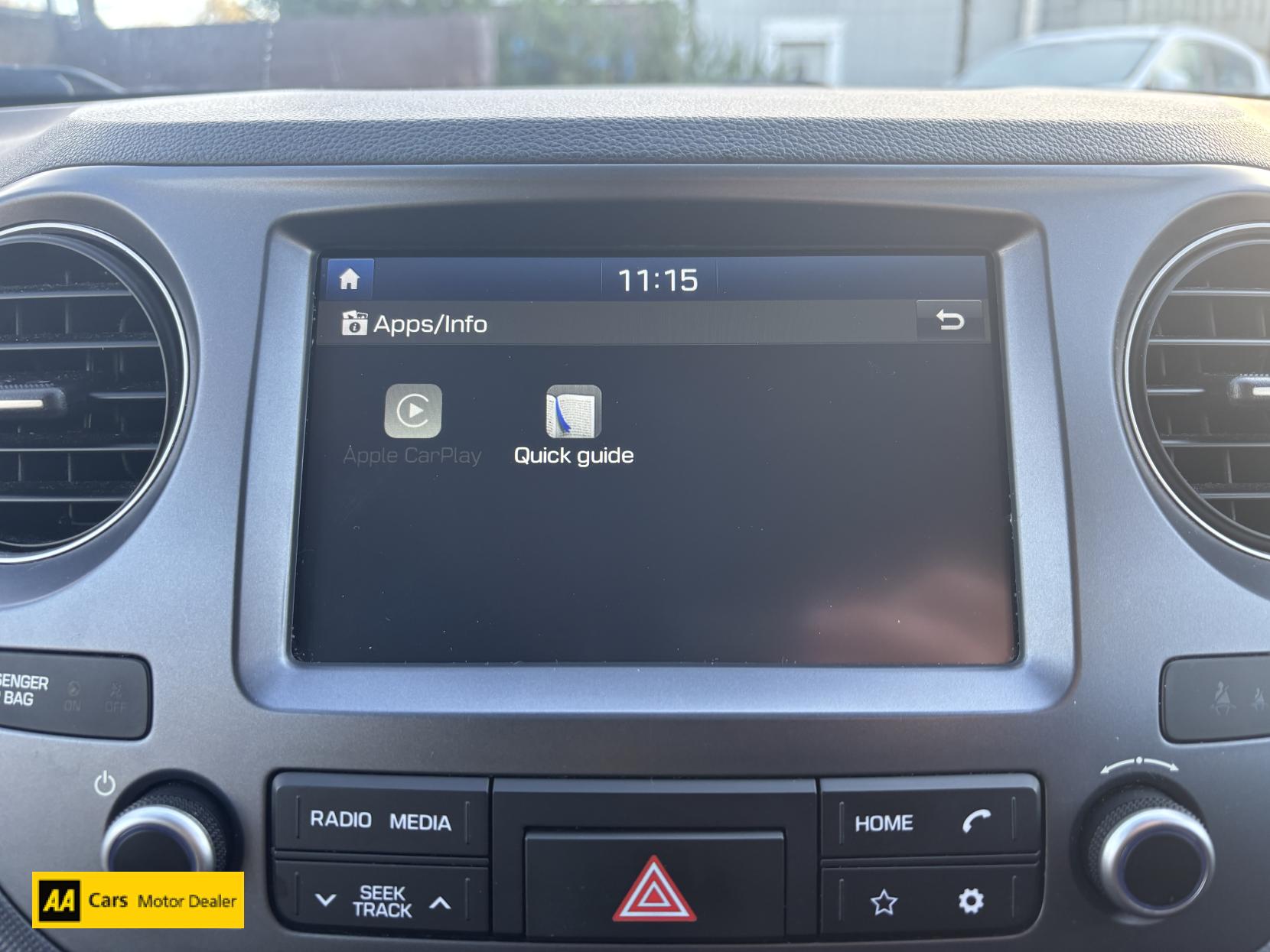 Hyundai i10 1.0 Premium Hatchback 5dr Petrol Manual Euro 6 (67 ps)