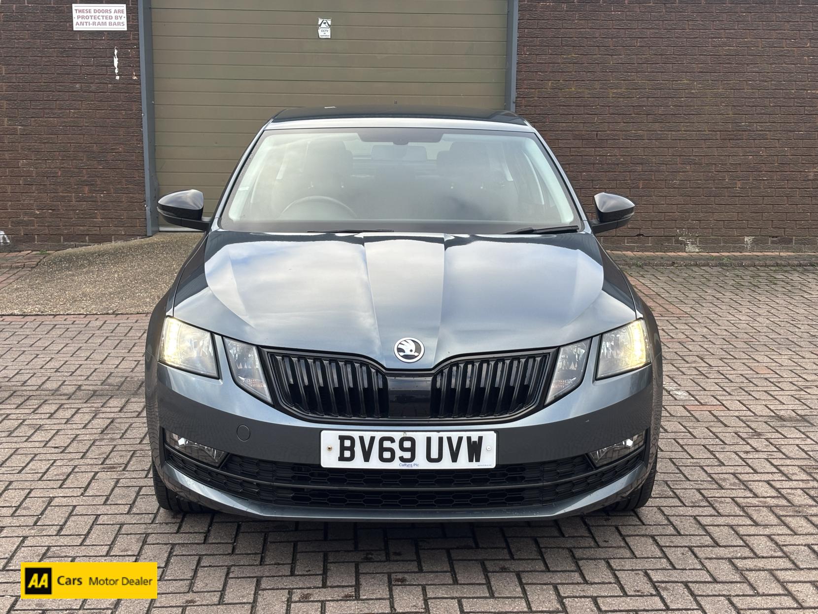 Skoda Octavia 1.5 TSI ACT SE Drive Hatchback 5dr Petrol DSG Euro 6 (s/s) (150 ps)