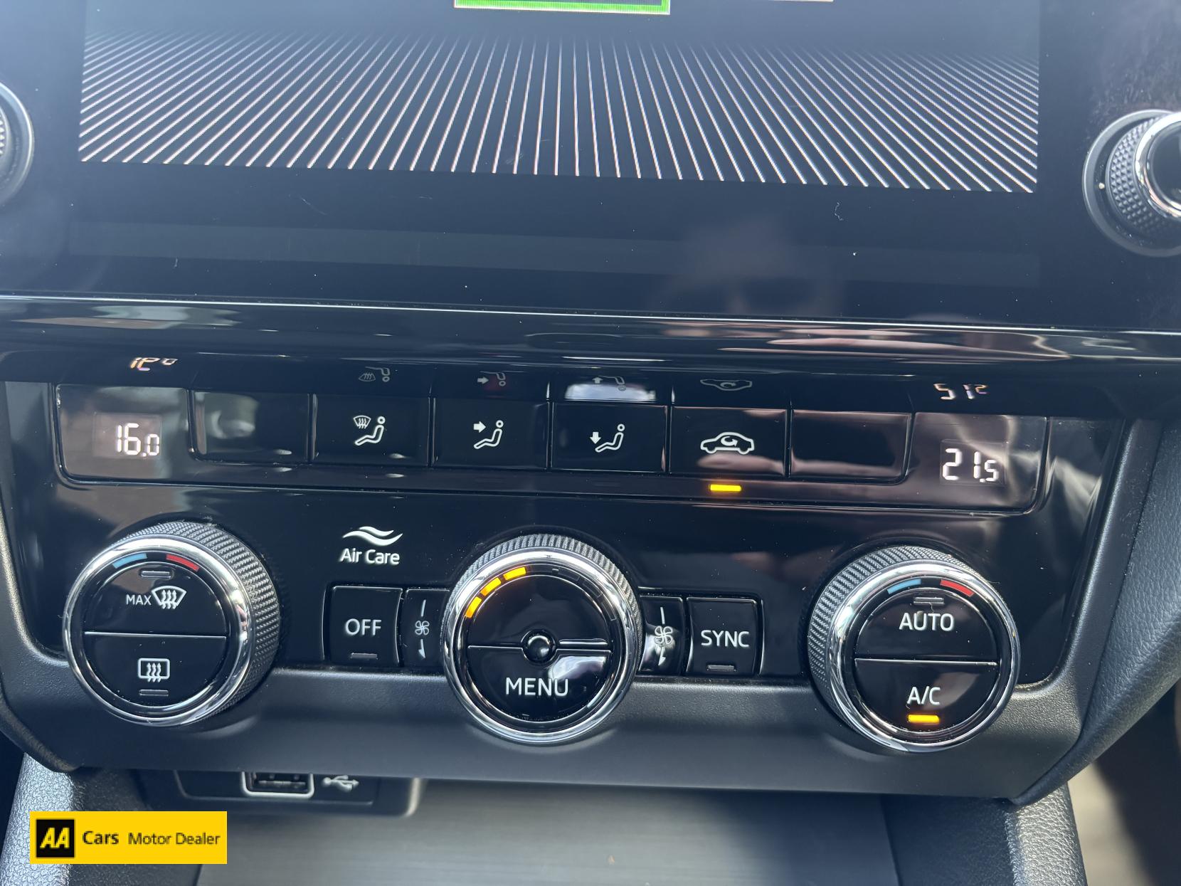 Skoda Octavia 1.5 TSI ACT SE Drive Hatchback 5dr Petrol DSG Euro 6 (s/s) (150 ps)