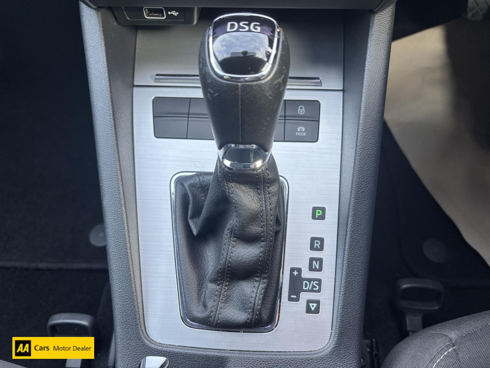 Skoda Octavia 1.5 TSI ACT SE Drive Hatchback 5dr Petrol DSG Euro 6 (s/s) (150 ps)