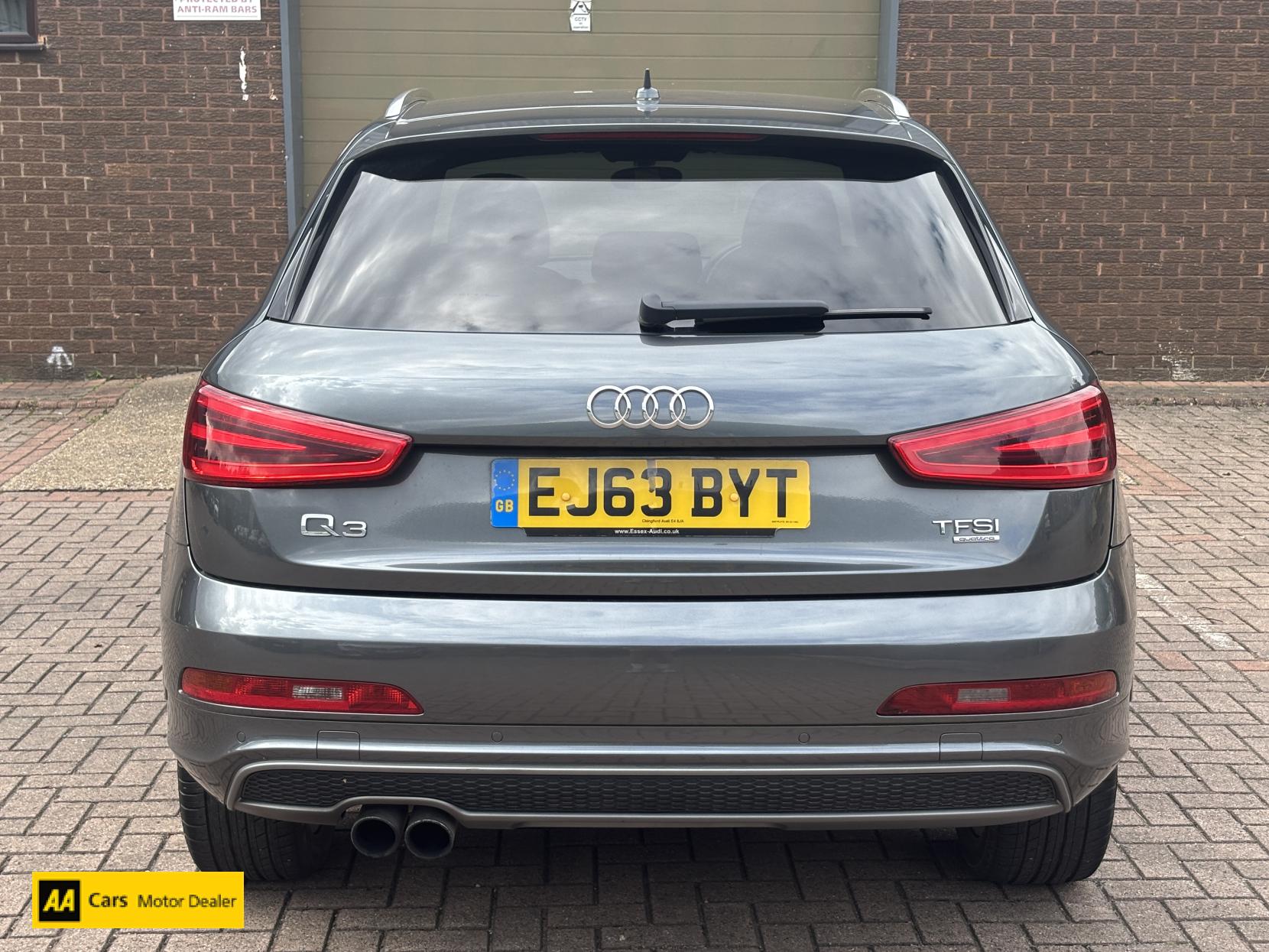 Audi Q3 2.0 TFSI S line SUV 5dr Petrol Manual quattro Euro 5 (s/s) (170 ps)