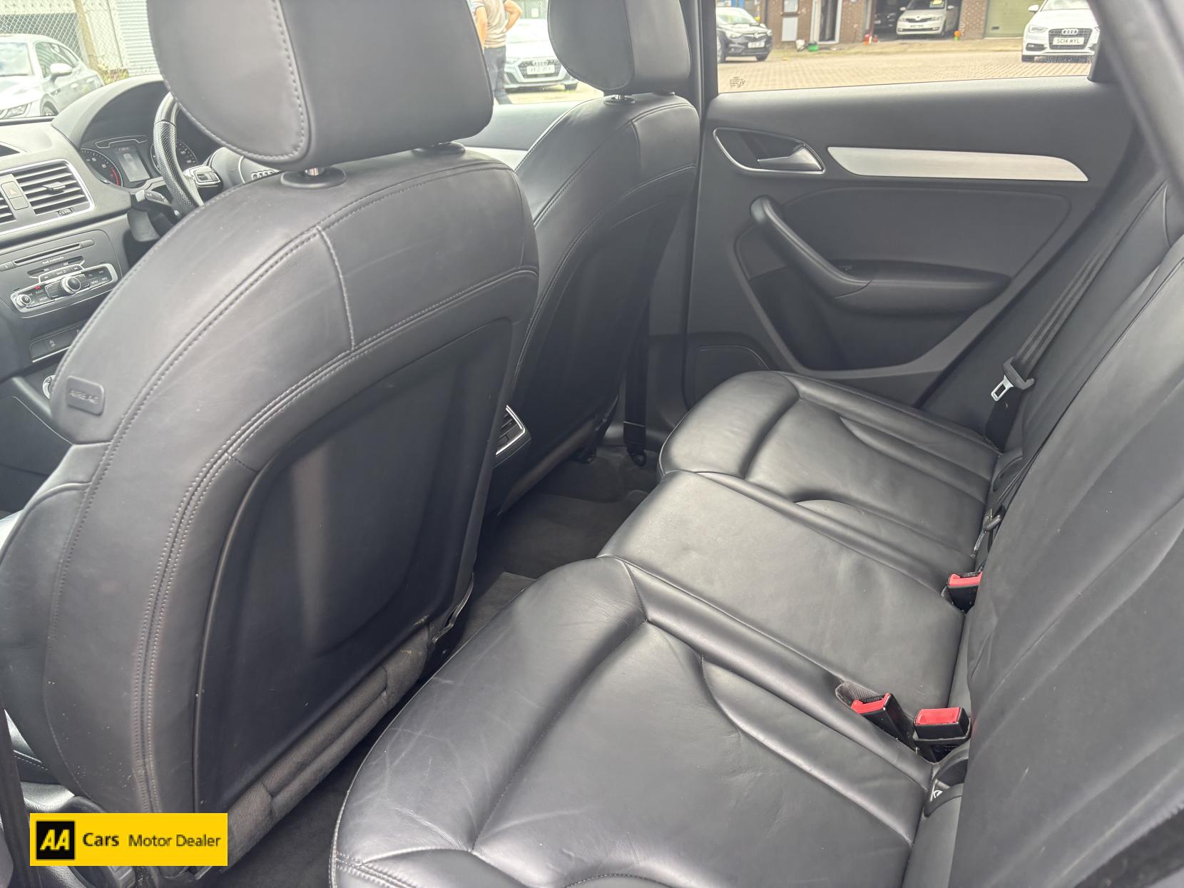 Audi Q3 2.0 TFSI S line SUV 5dr Petrol Manual quattro Euro 5 (s/s) (170 ps)