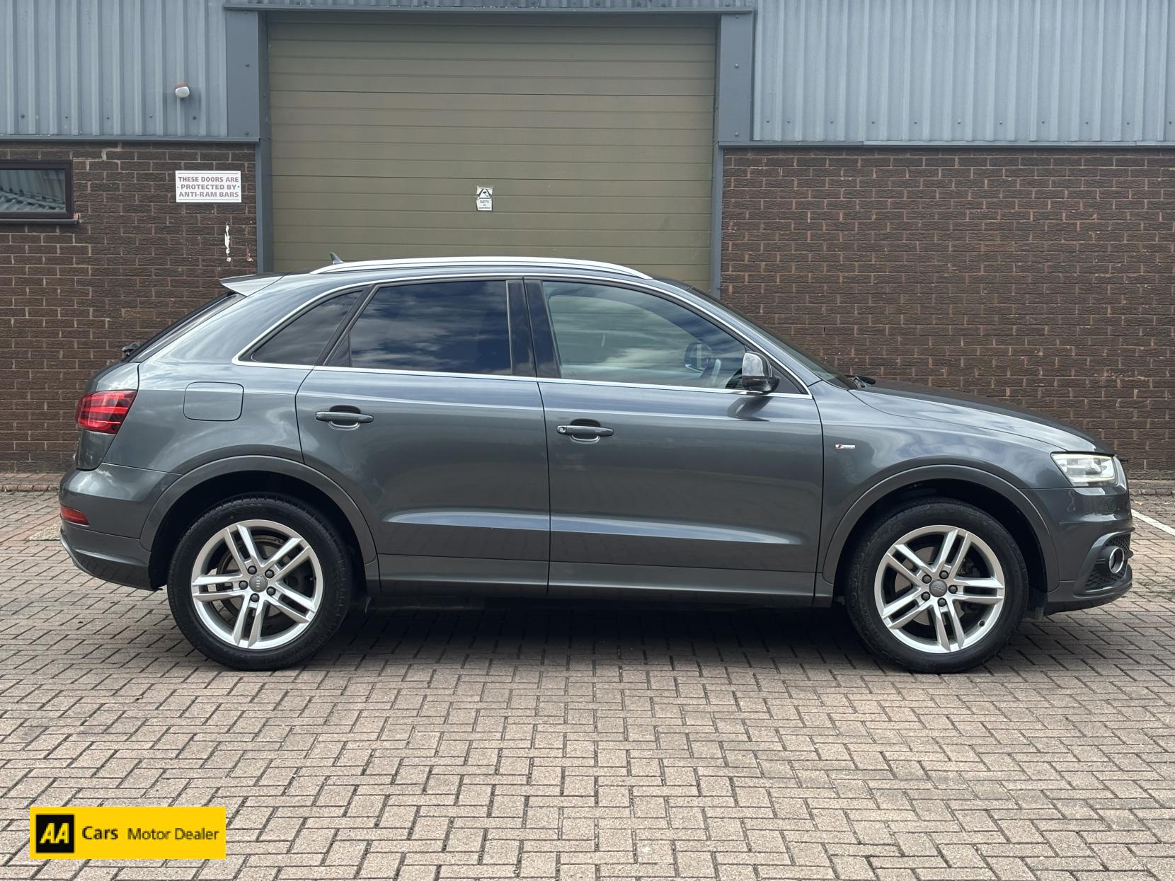Audi Q3 2.0 TFSI S line SUV 5dr Petrol Manual quattro Euro 5 (s/s) (170 ps)