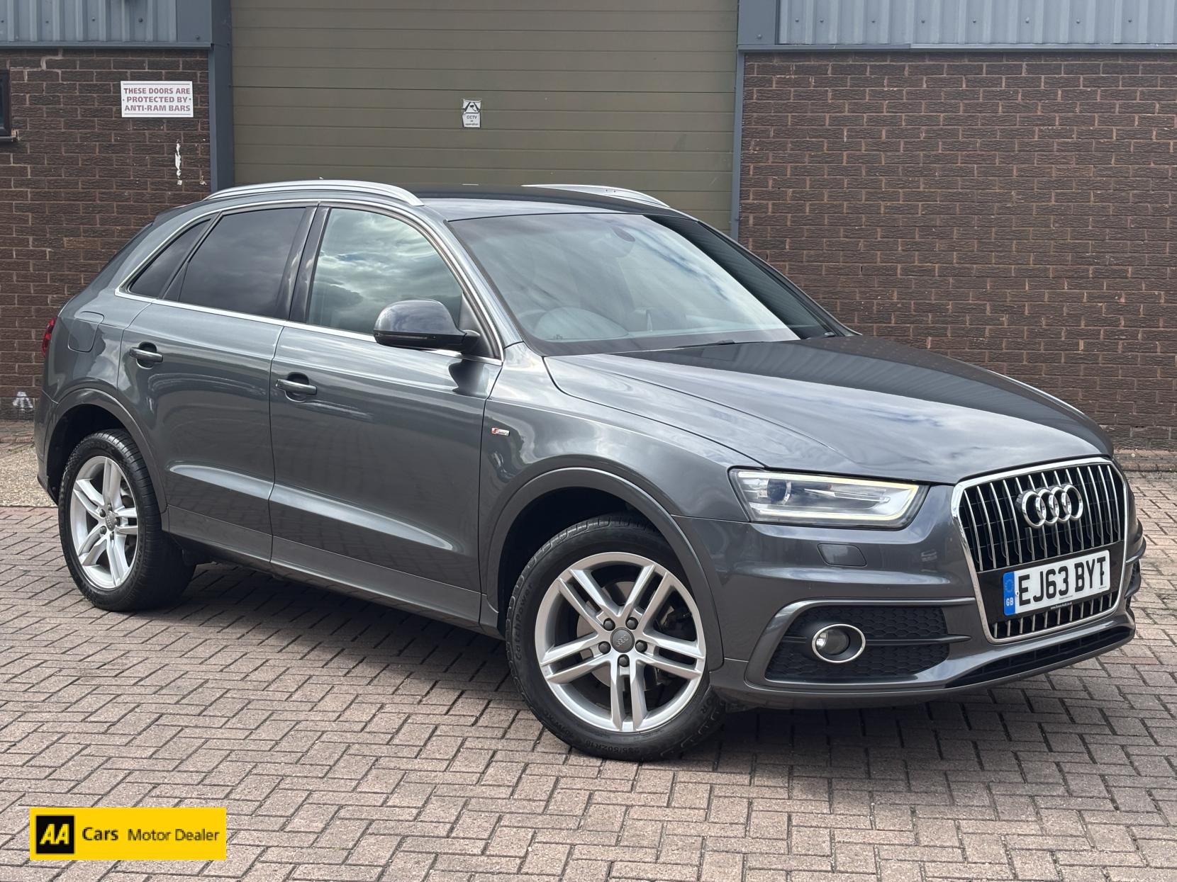 Audi Q3 2.0 TFSI S line SUV 5dr Petrol Manual quattro Euro 5 (s/s) (170 ps)