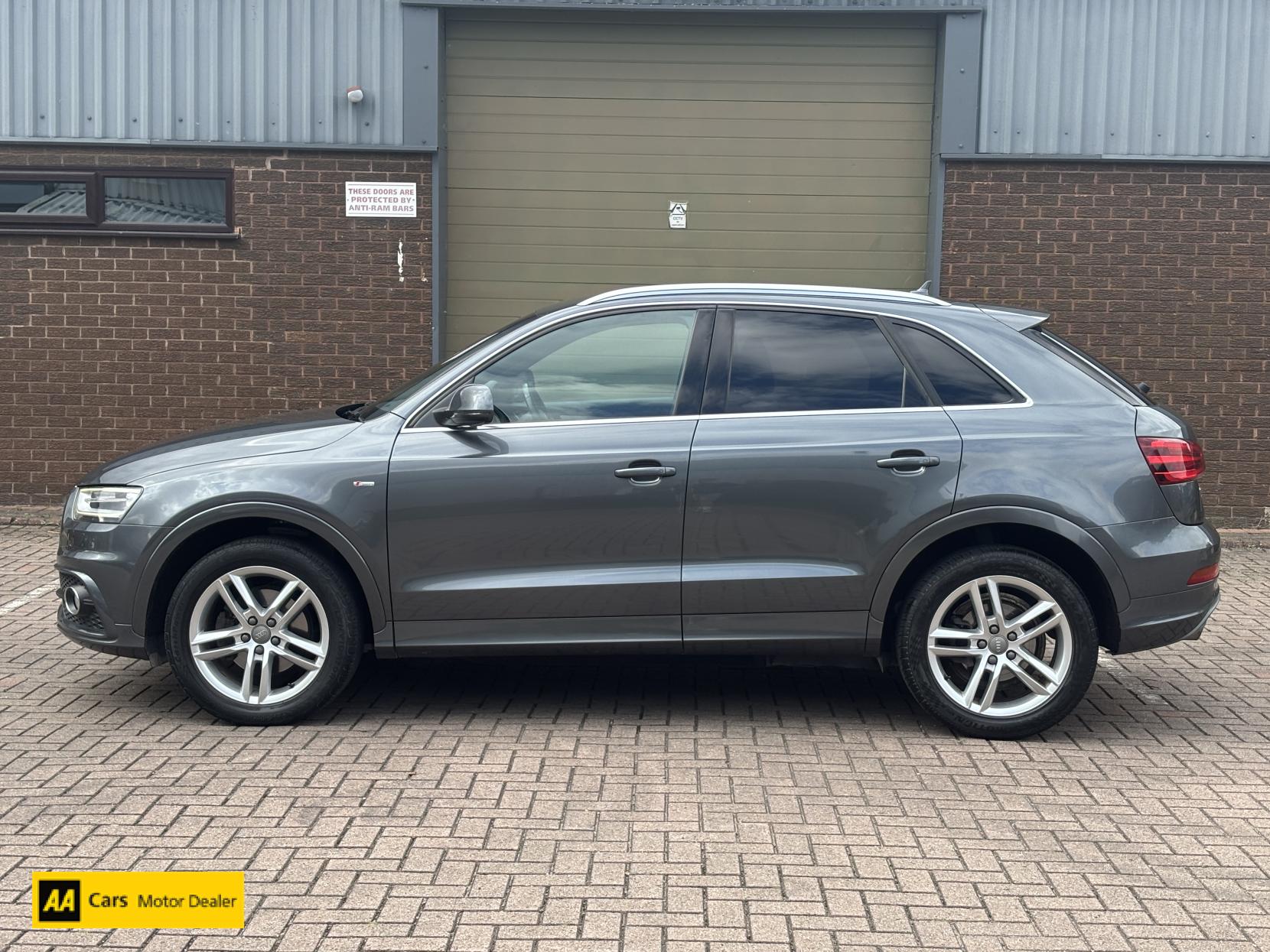 Audi Q3 2.0 TFSI S line SUV 5dr Petrol Manual quattro Euro 5 (s/s) (170 ps)