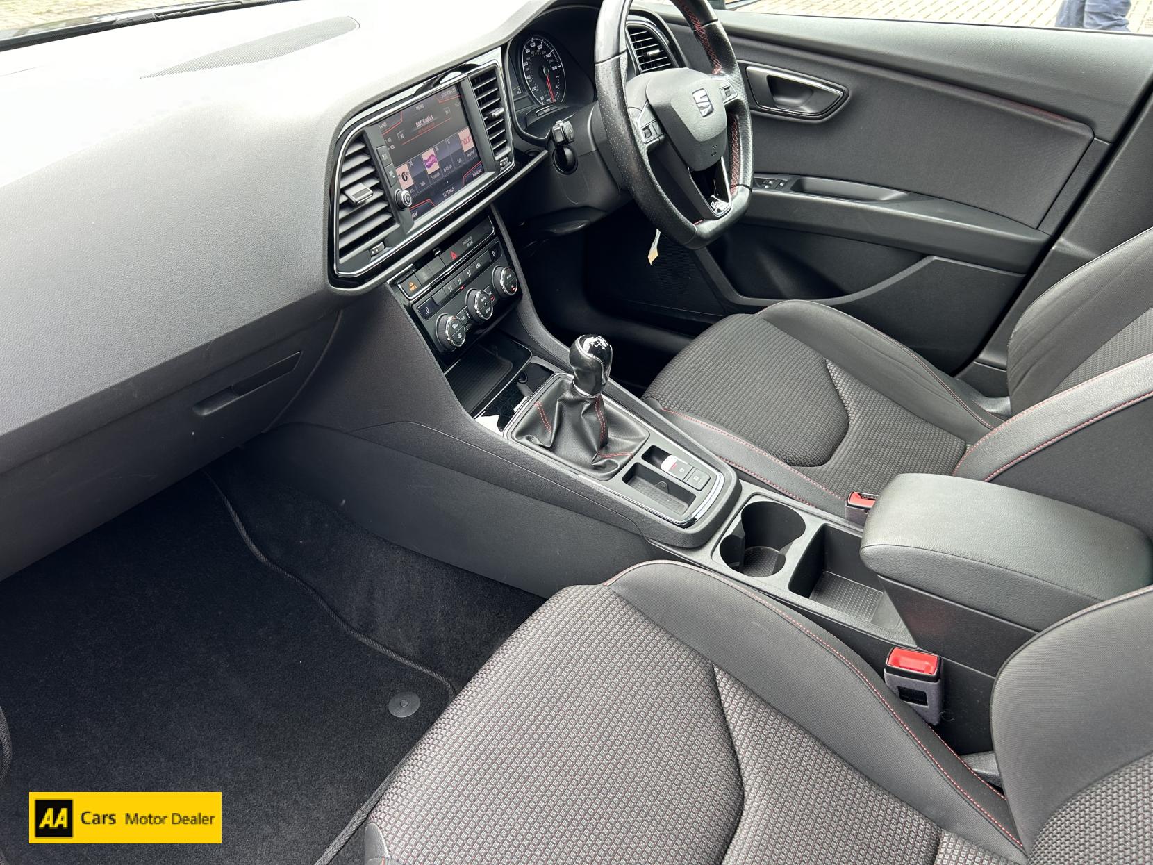 SEAT Leon 2.0 TDI FR Technology ST 5dr Diesel Manual Euro 6 (s/s) (150 ps)