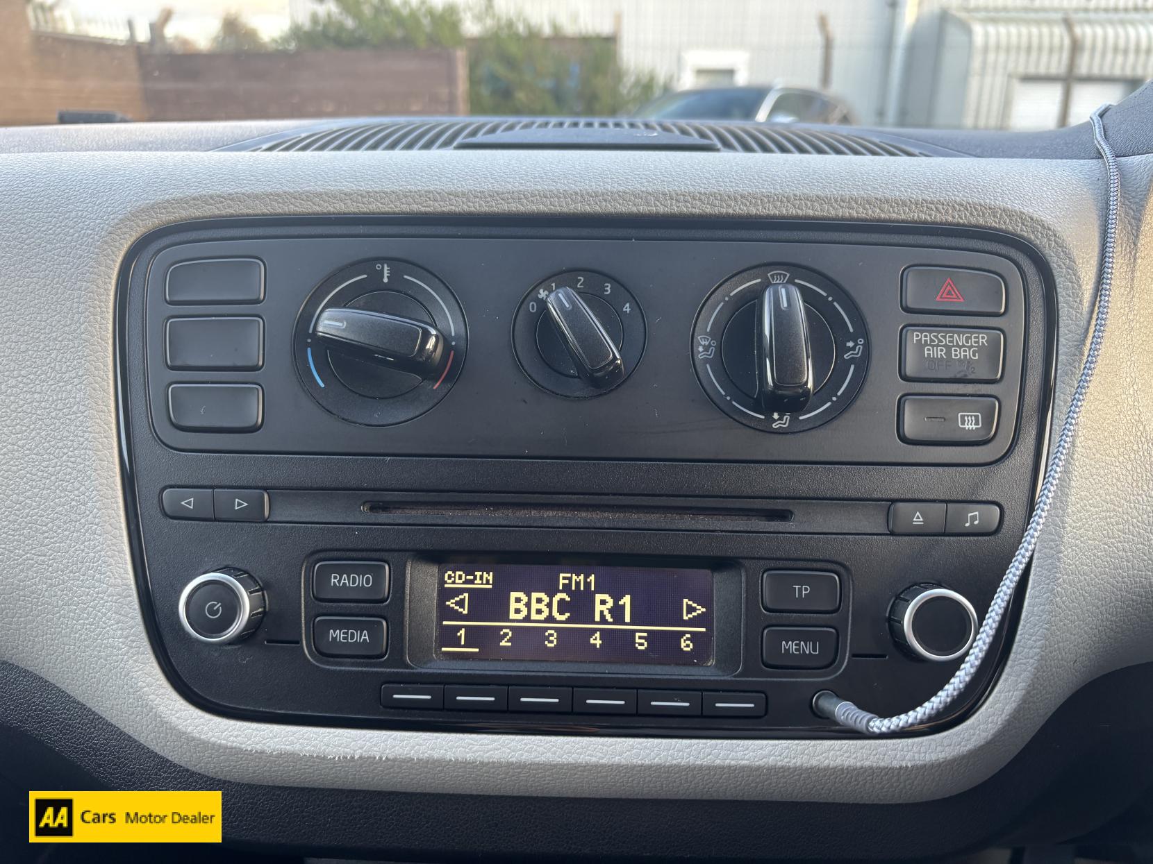 SEAT Mii 1.0 12v S Hatchback 3dr Petrol Manual Euro 5 (60 ps)