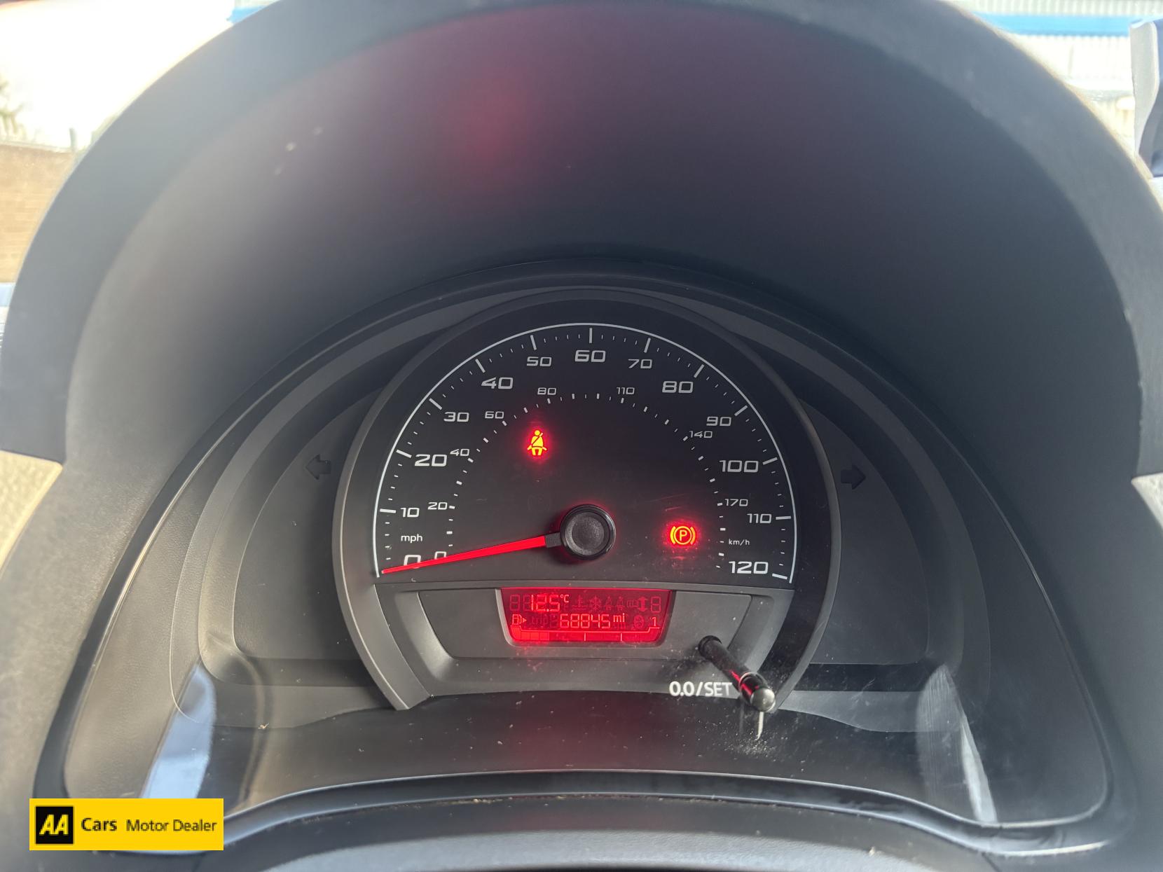 SEAT Mii 1.0 12v S Hatchback 3dr Petrol Manual Euro 5 (60 ps)