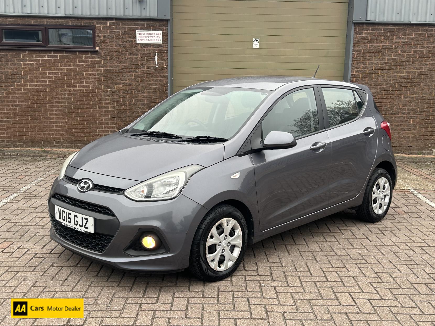 Hyundai i10 1.2 SE Hatchback 5dr Petrol Manual Euro 5 (87 ps)
