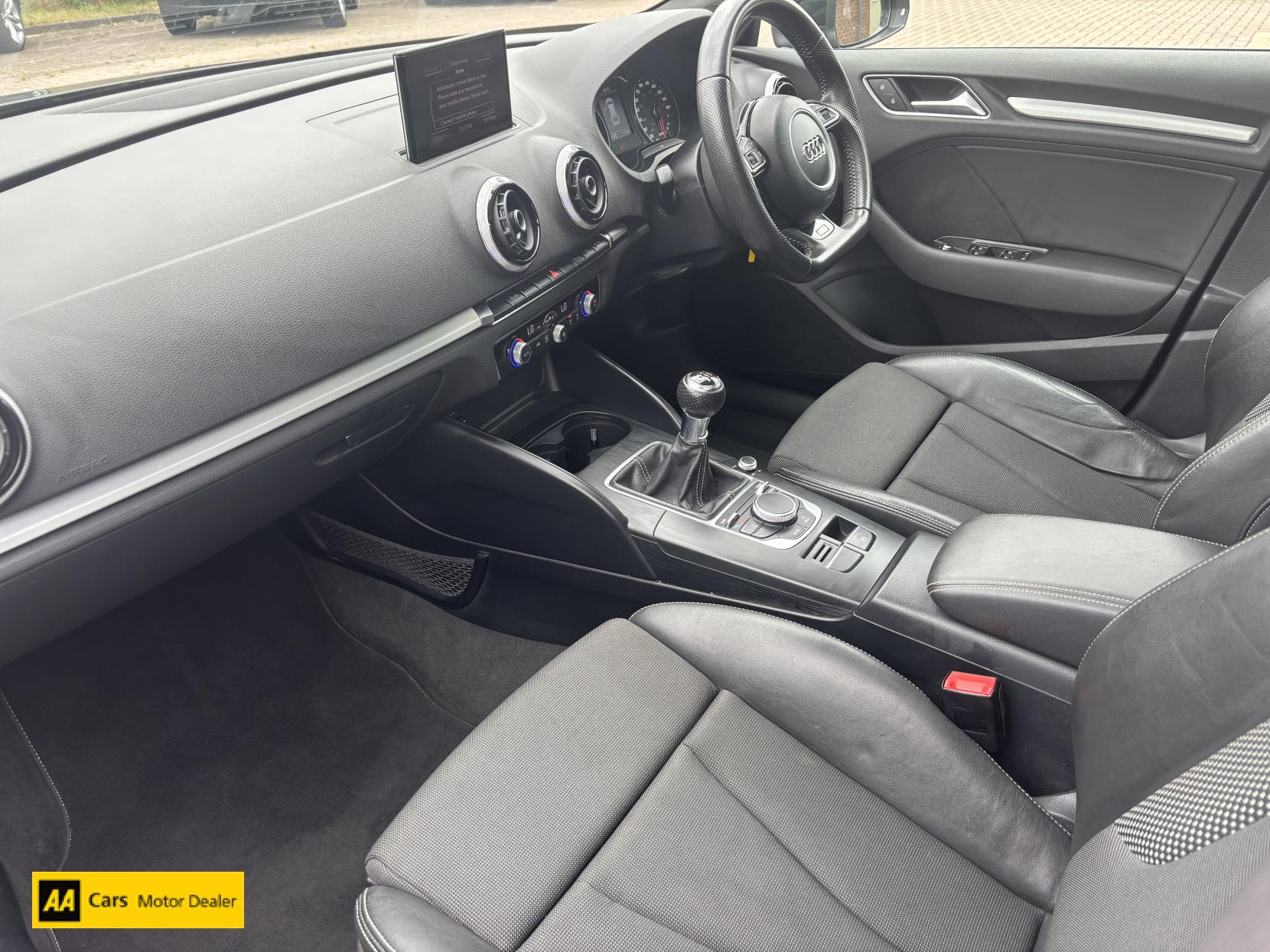 Audi A3 1.4 TFSI CoD S line Sportback 5dr Petrol Manual Euro 6 (s/s) (140 ps)
