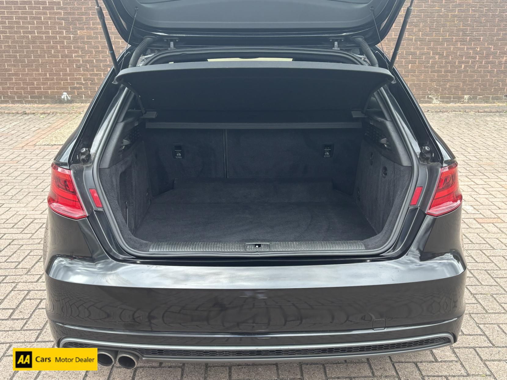 Audi A3 1.4 TFSI CoD S line Sportback 5dr Petrol Manual Euro 6 (s/s) (140 ps)