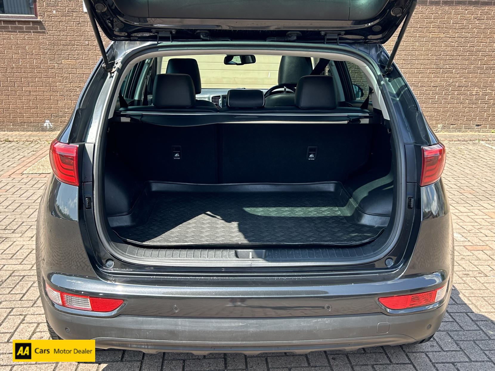 Kia Sportage 2.0 CRDi KX-4 SUV 5dr Diesel Manual AWD Euro 6 (182 bhp)