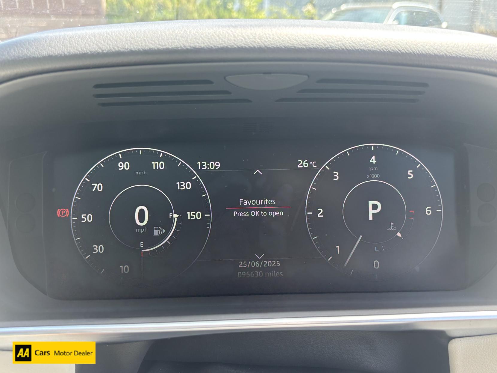 Land Rover Range Rover Sport 3.0 SD V6 HSE Dynamic SUV 5dr Diesel Auto 4WD Euro 6 (s/s) (306 ps)