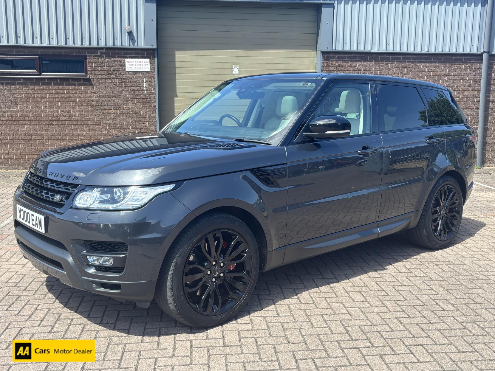 Land Rover Range Rover Sport 3.0 SD V6 HSE Dynamic SUV 5dr Diesel Auto 4WD Euro 6 (s/s) (306 ps)