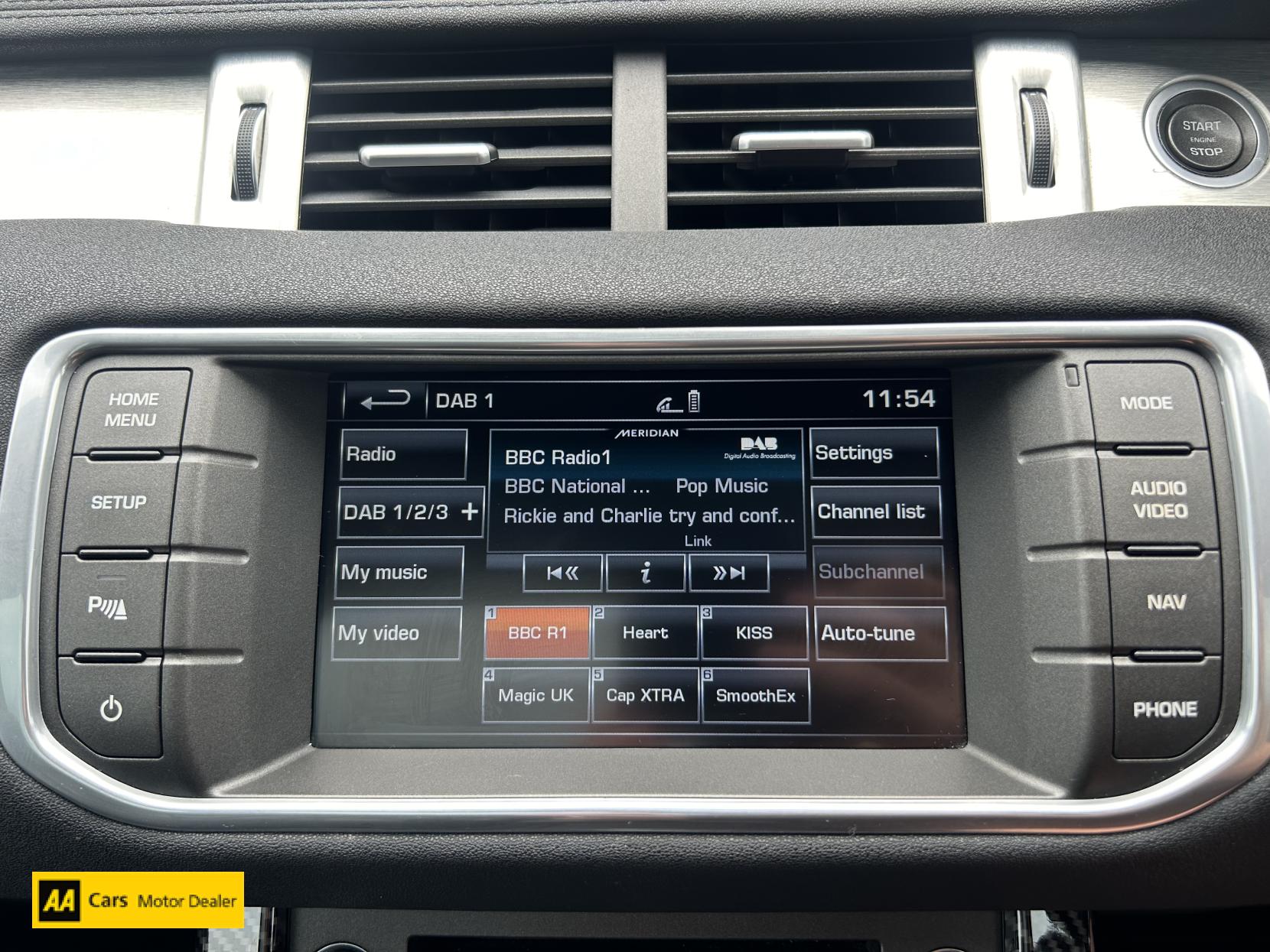 Land Rover Range Rover Evoque 2.2 SD4 Pure Tech SUV 5dr Diesel Auto 4WD Euro 5 (s/s) (190 ps)