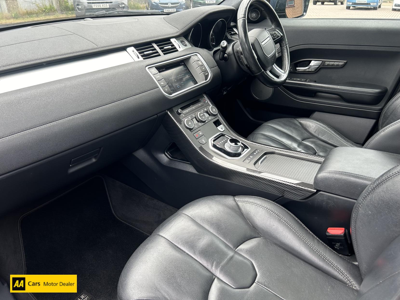 Land Rover Range Rover Evoque 2.2 SD4 Pure Tech SUV 5dr Diesel Auto 4WD Euro 5 (s/s) (190 ps)
