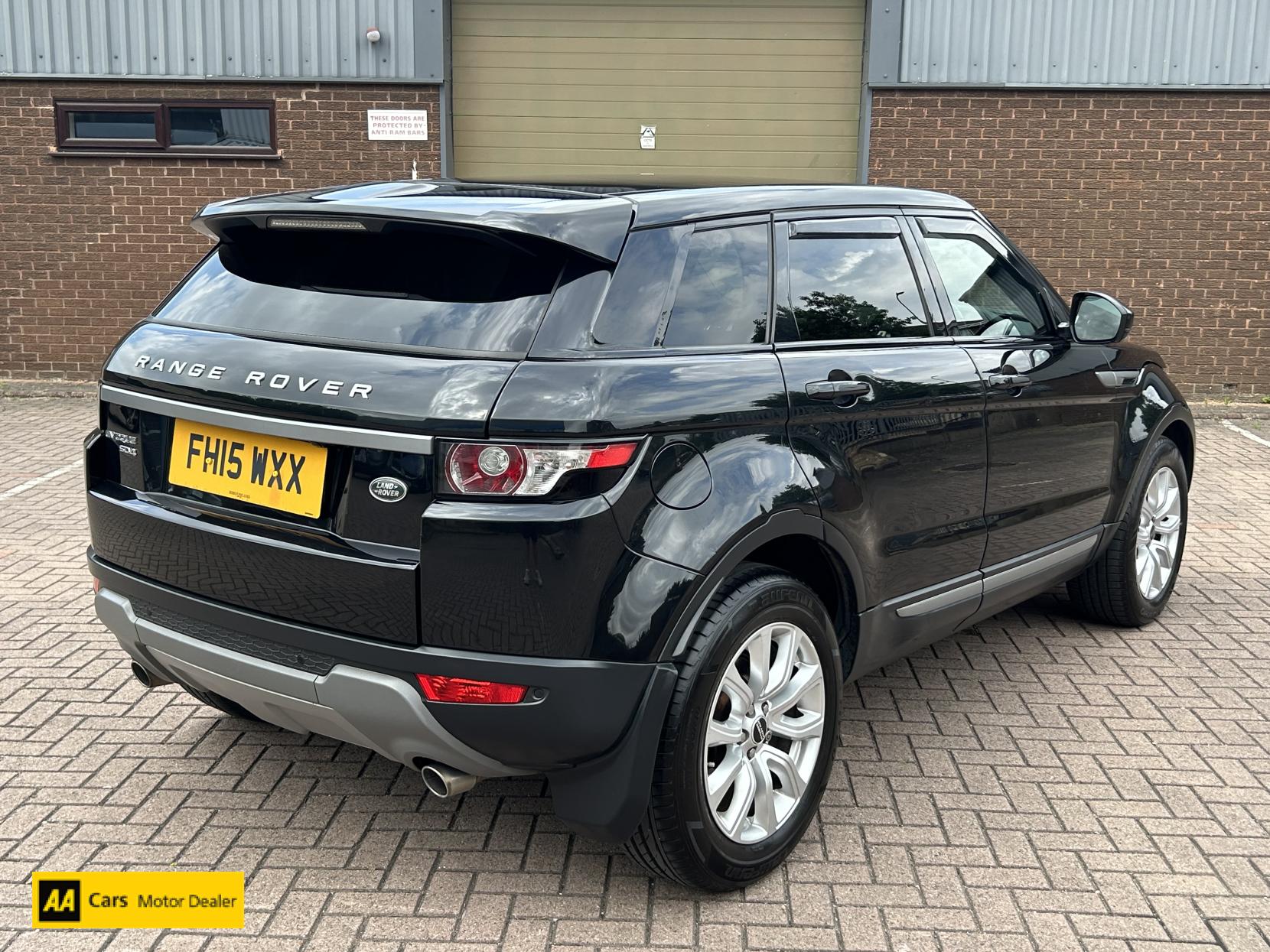 Land Rover Range Rover Evoque 2.2 SD4 Pure Tech SUV 5dr Diesel Auto 4WD Euro 5 (s/s) (190 ps)