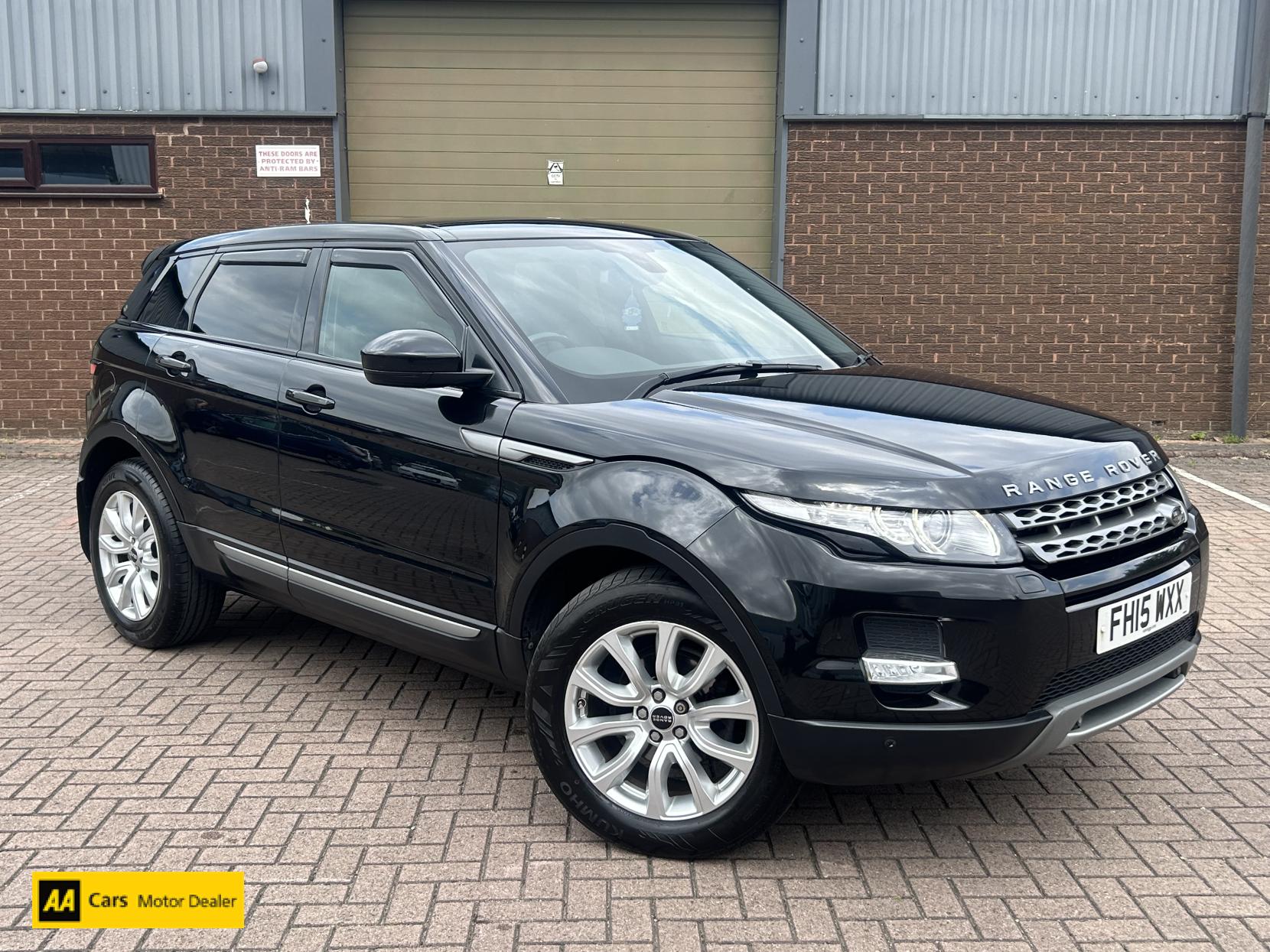 Land Rover Range Rover Evoque 2.2 SD4 Pure Tech SUV 5dr Diesel Auto 4WD Euro 5 (s/s) (190 ps)