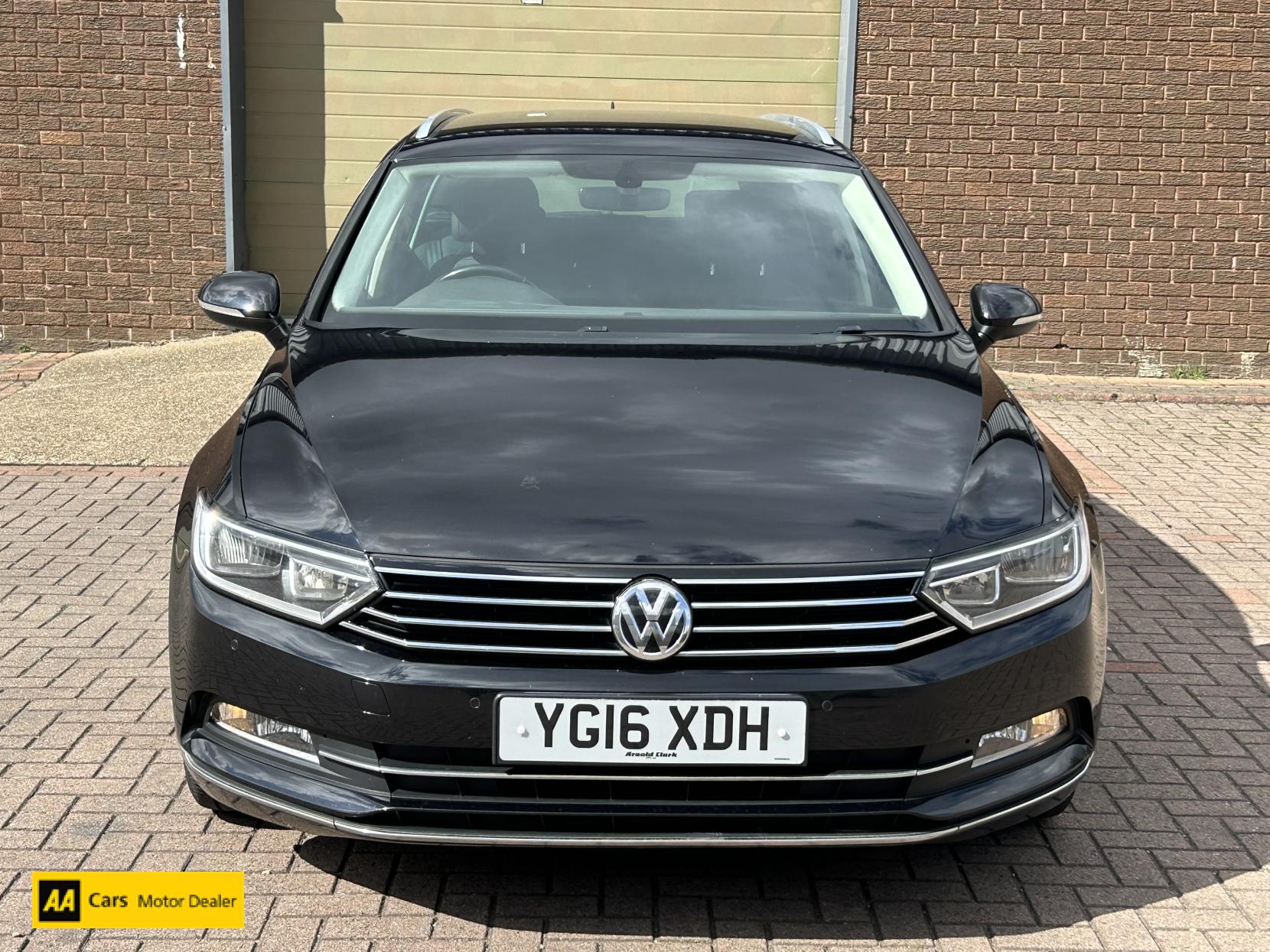 Volkswagen Passat 1.6 TDI BlueMotion Tech GT Estate 5dr Diesel Manual Euro 6 (s/s) (120 ps)