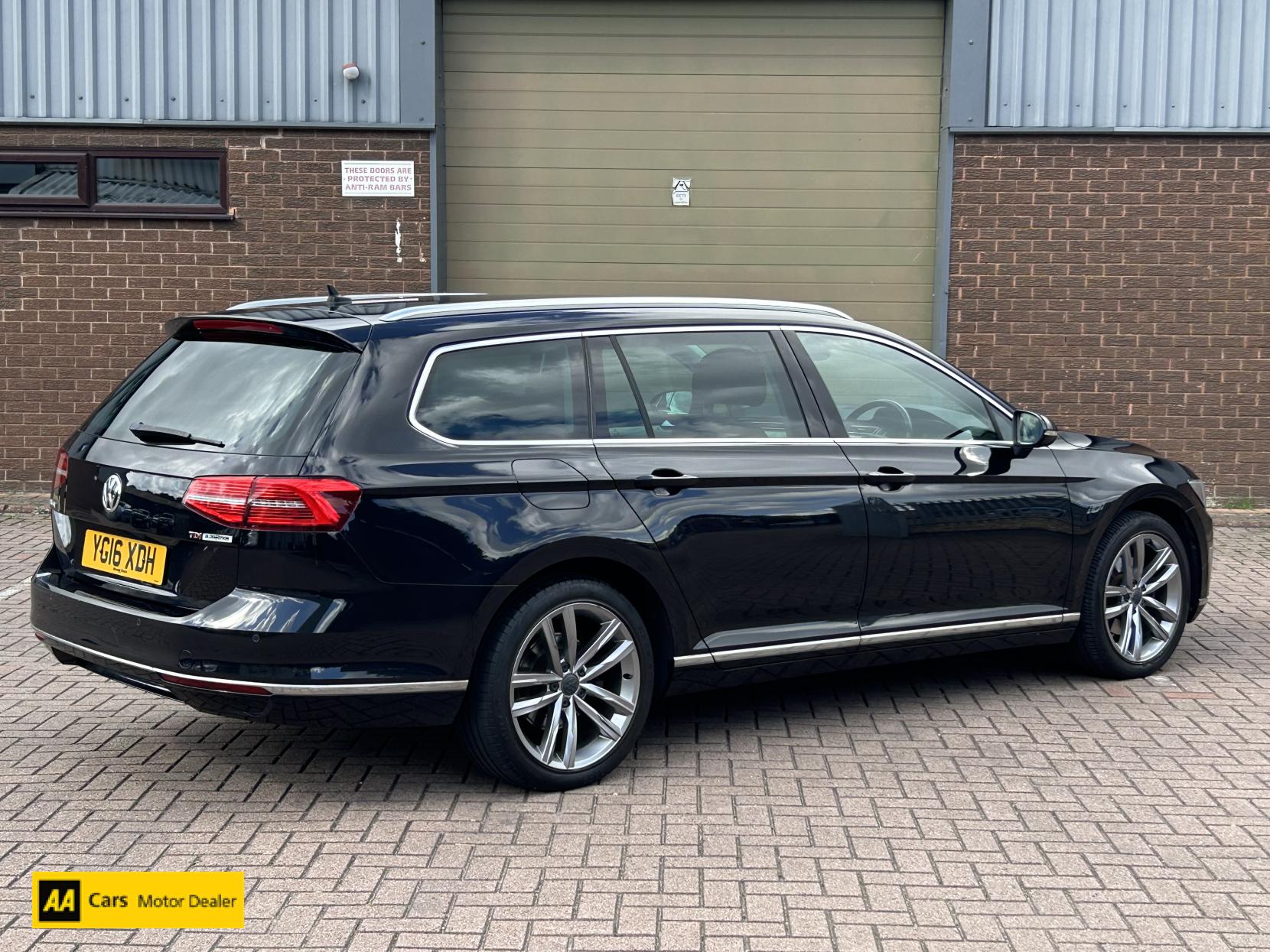 Volkswagen Passat 1.6 TDI BlueMotion Tech GT Estate 5dr Diesel Manual Euro 6 (s/s) (120 ps)