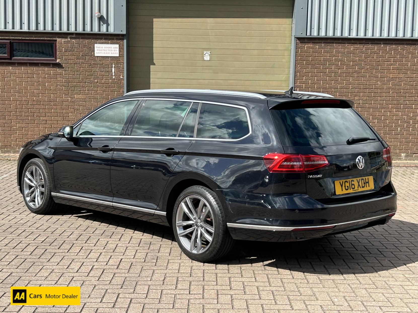 Volkswagen Passat 1.6 TDI BlueMotion Tech GT Estate 5dr Diesel Manual Euro 6 (s/s) (120 ps)